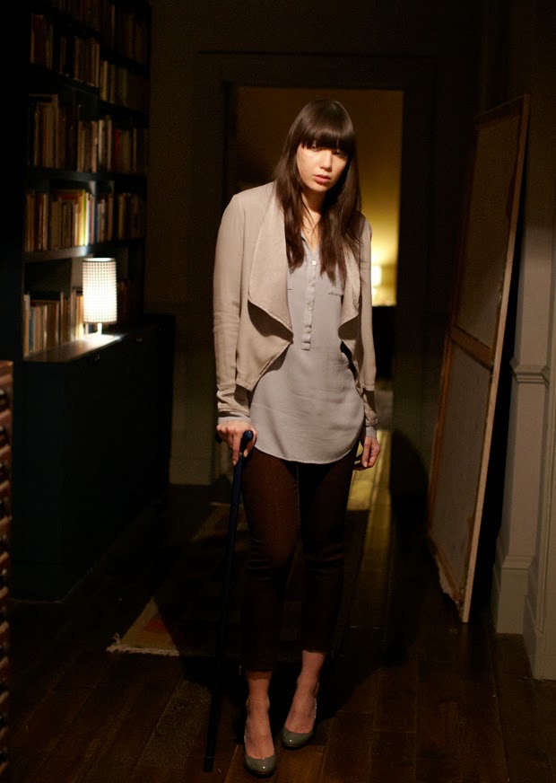 CONFINE - movie review .